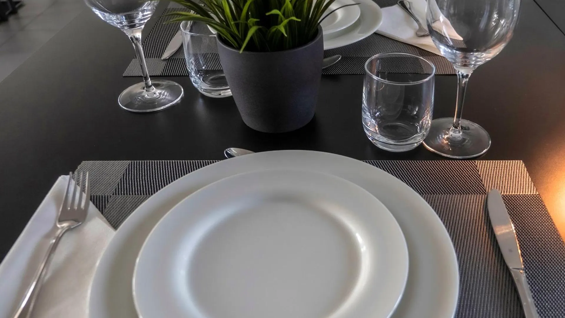 Loto Business Hotel Rome 4*,